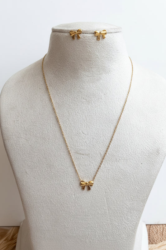 Tiny Bow necklace studs set