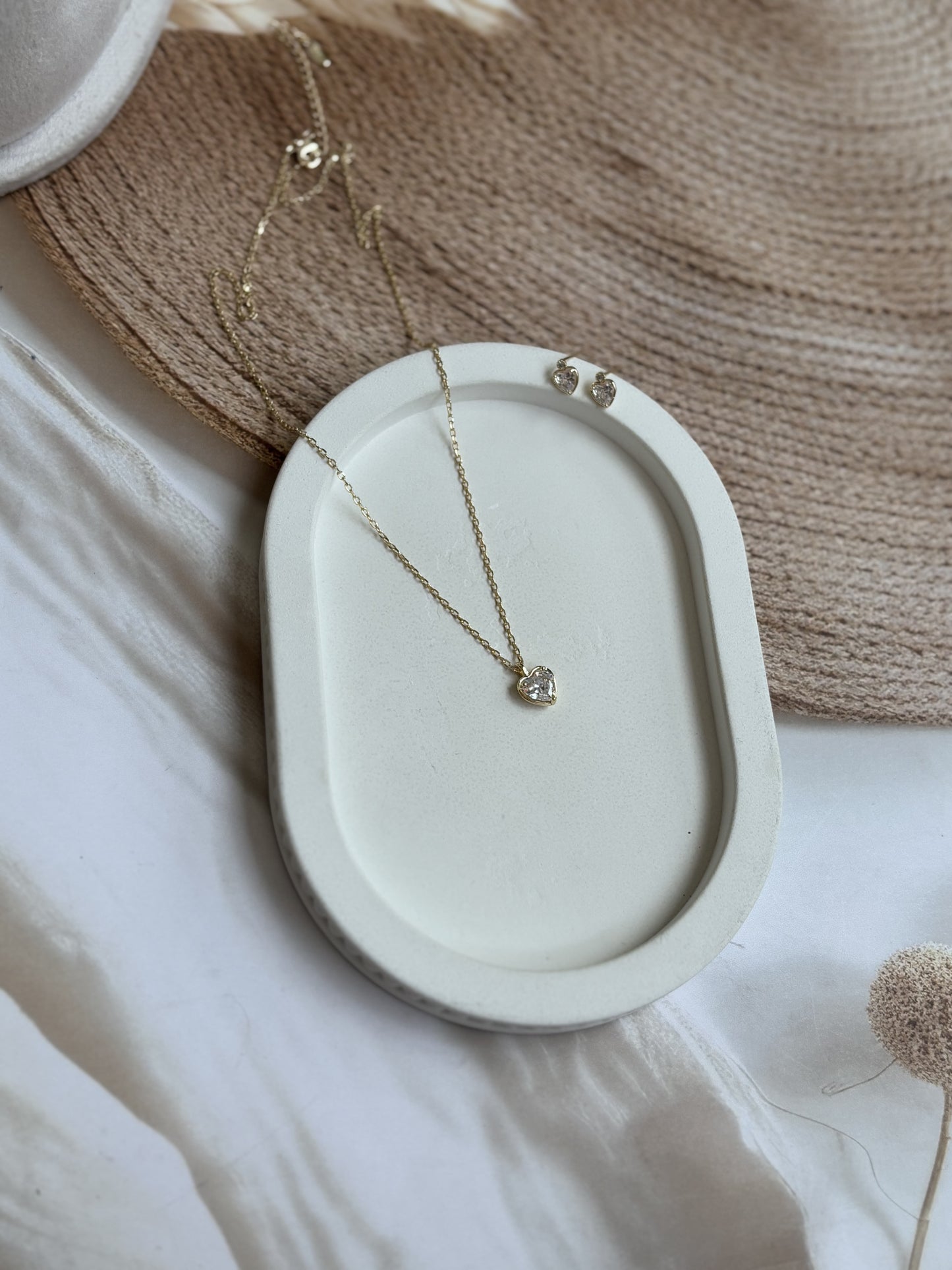 AD Stone heart pendant necklace set