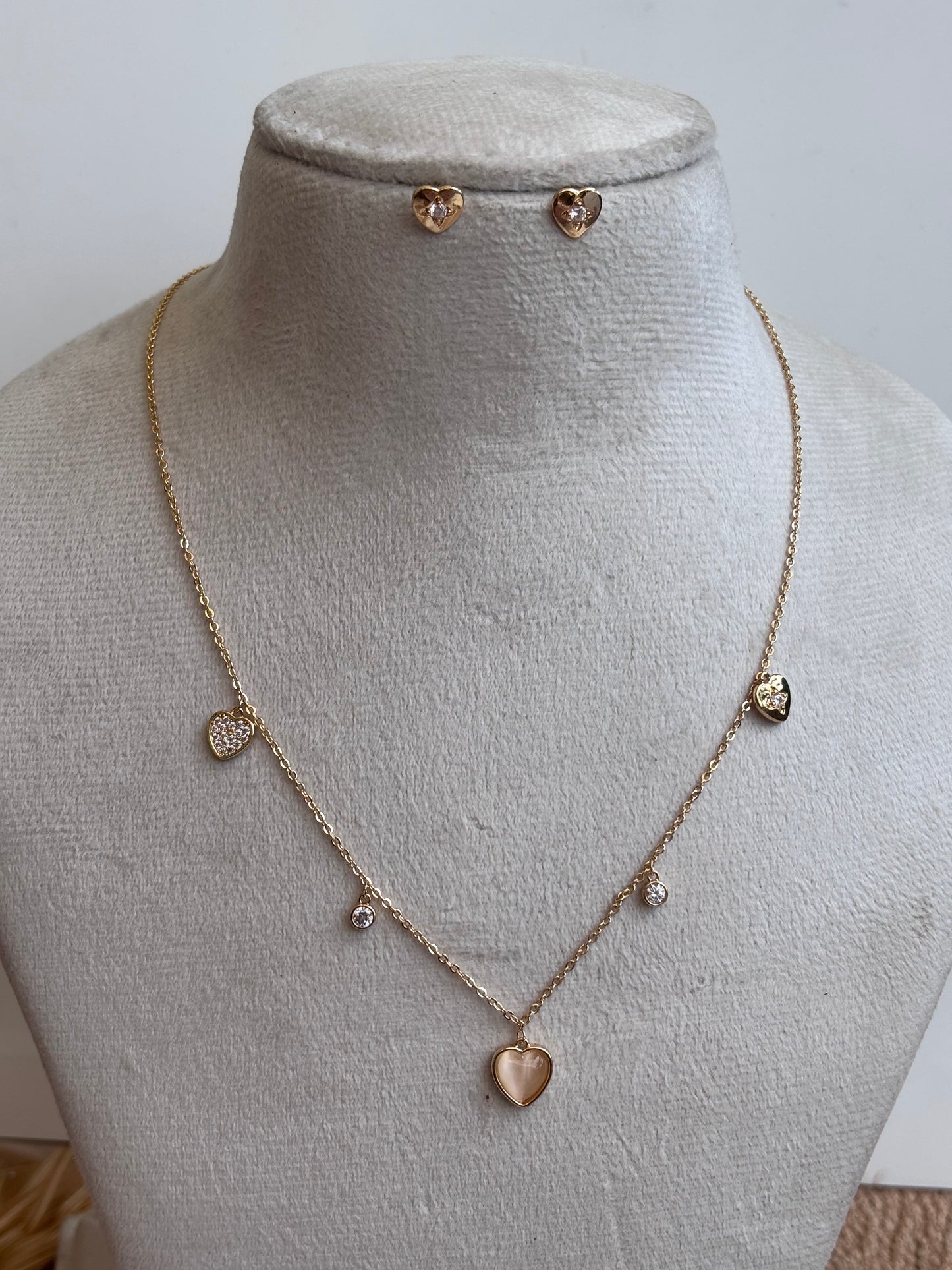 Pastel charms necklace set