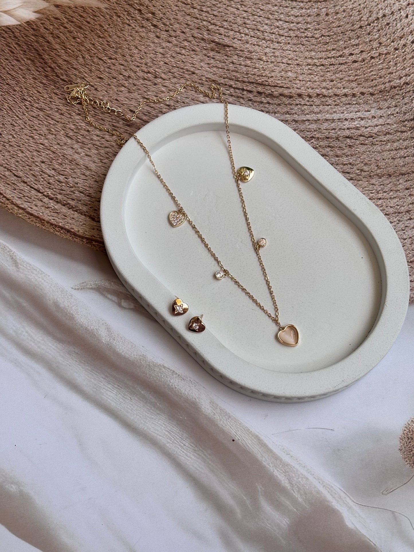 Pastel charms necklace set