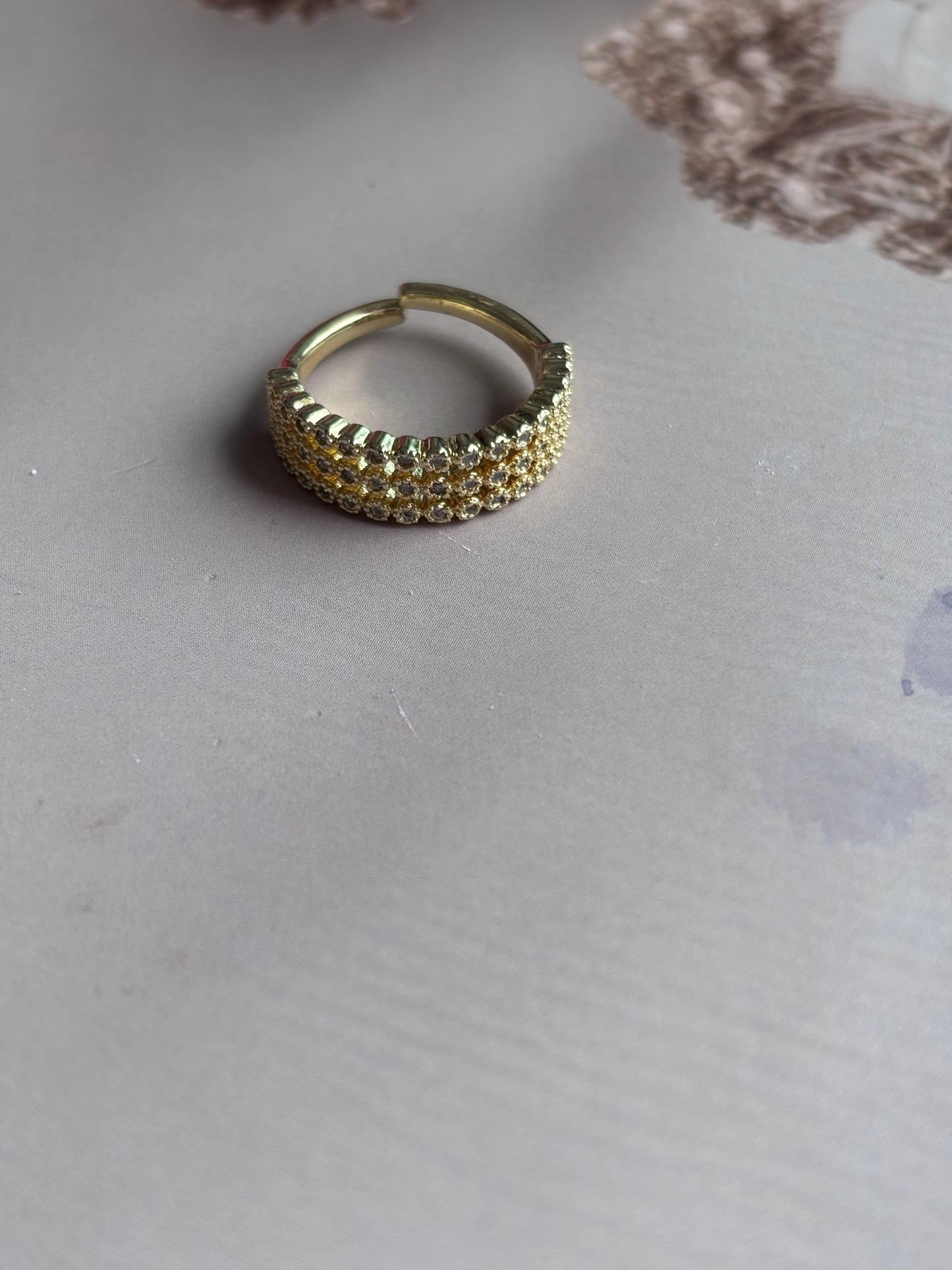 Round 3 LINE AD studded ring