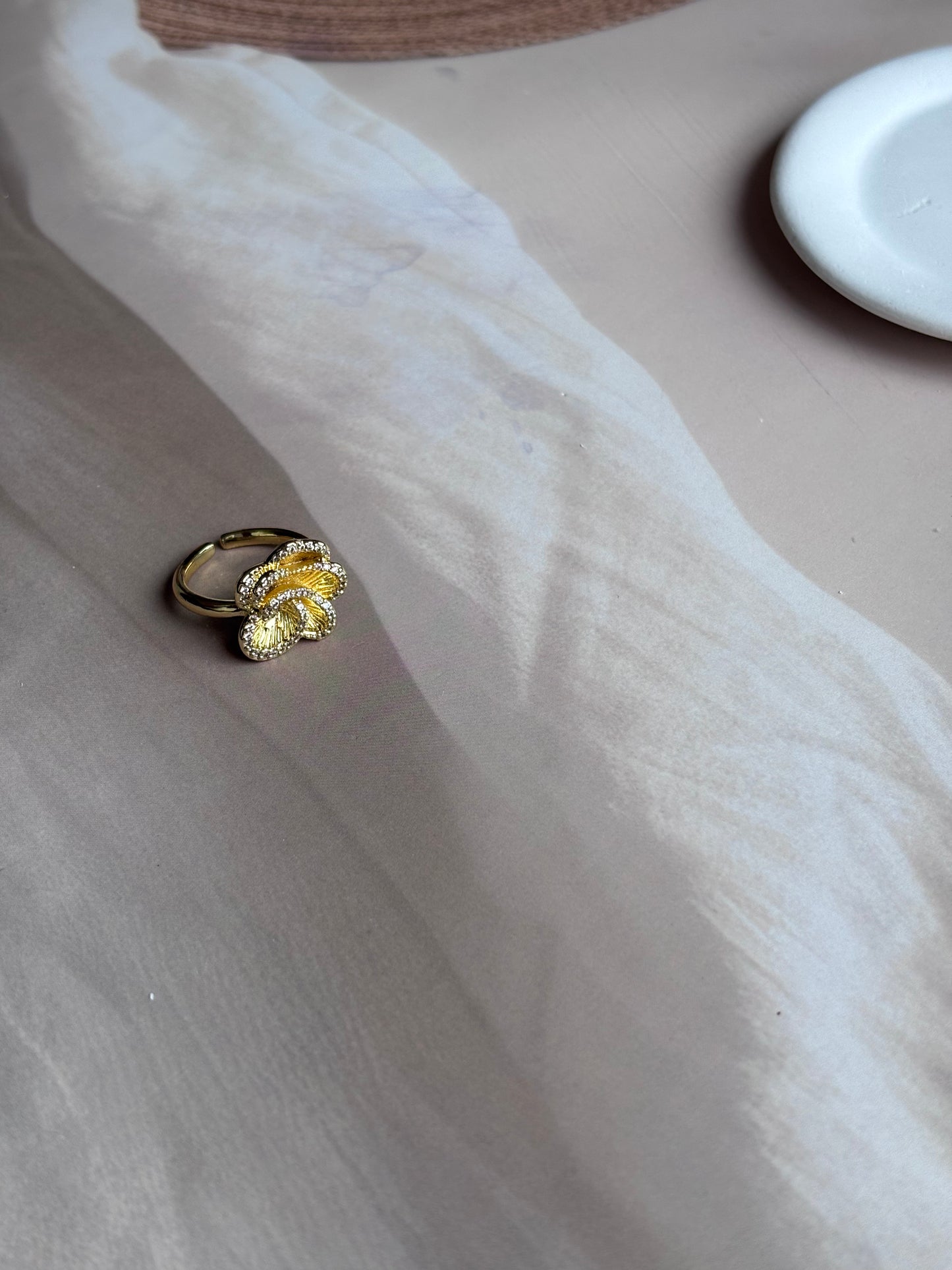 Golden flower AD border ring