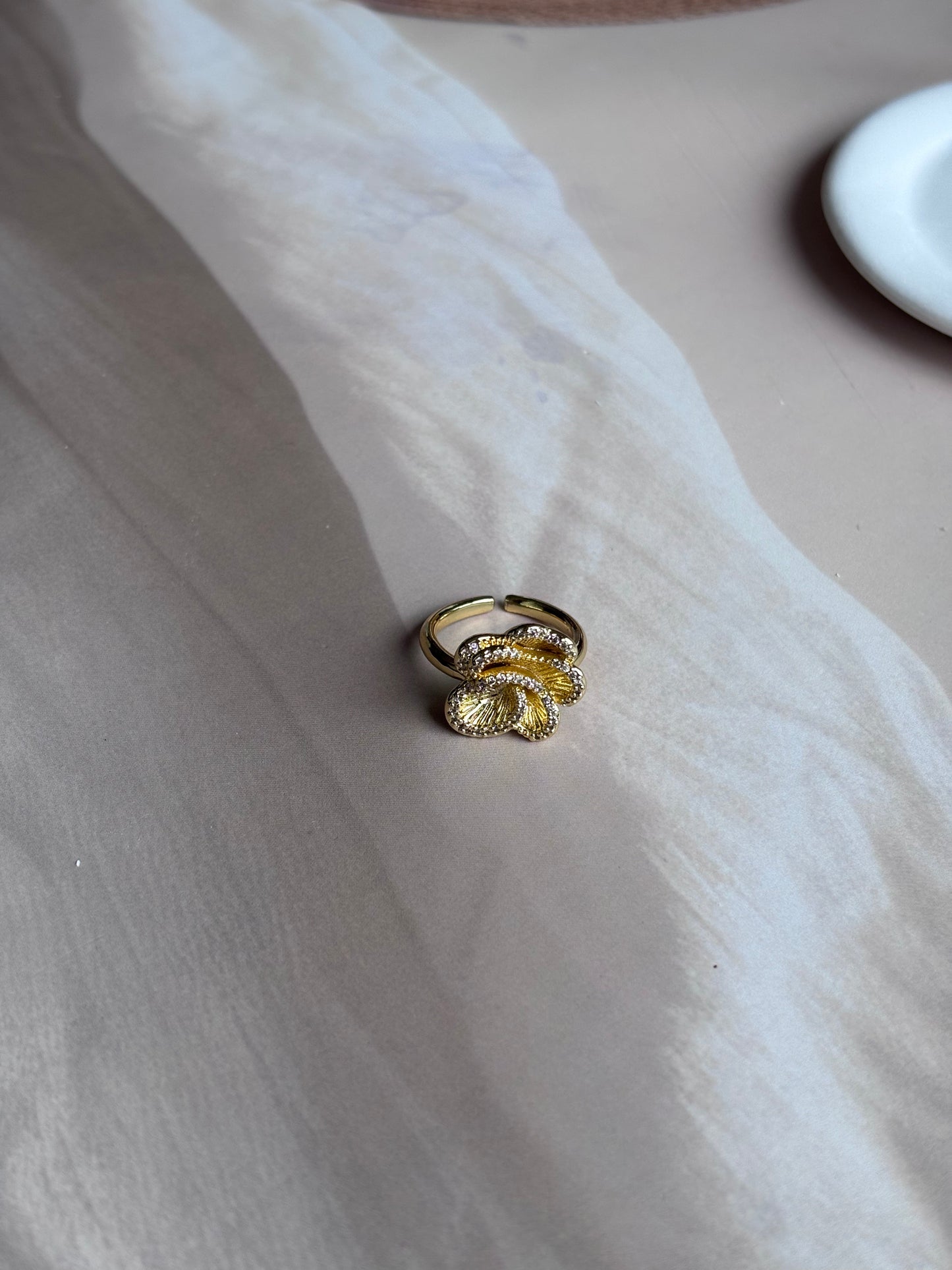 Golden flower AD border ring