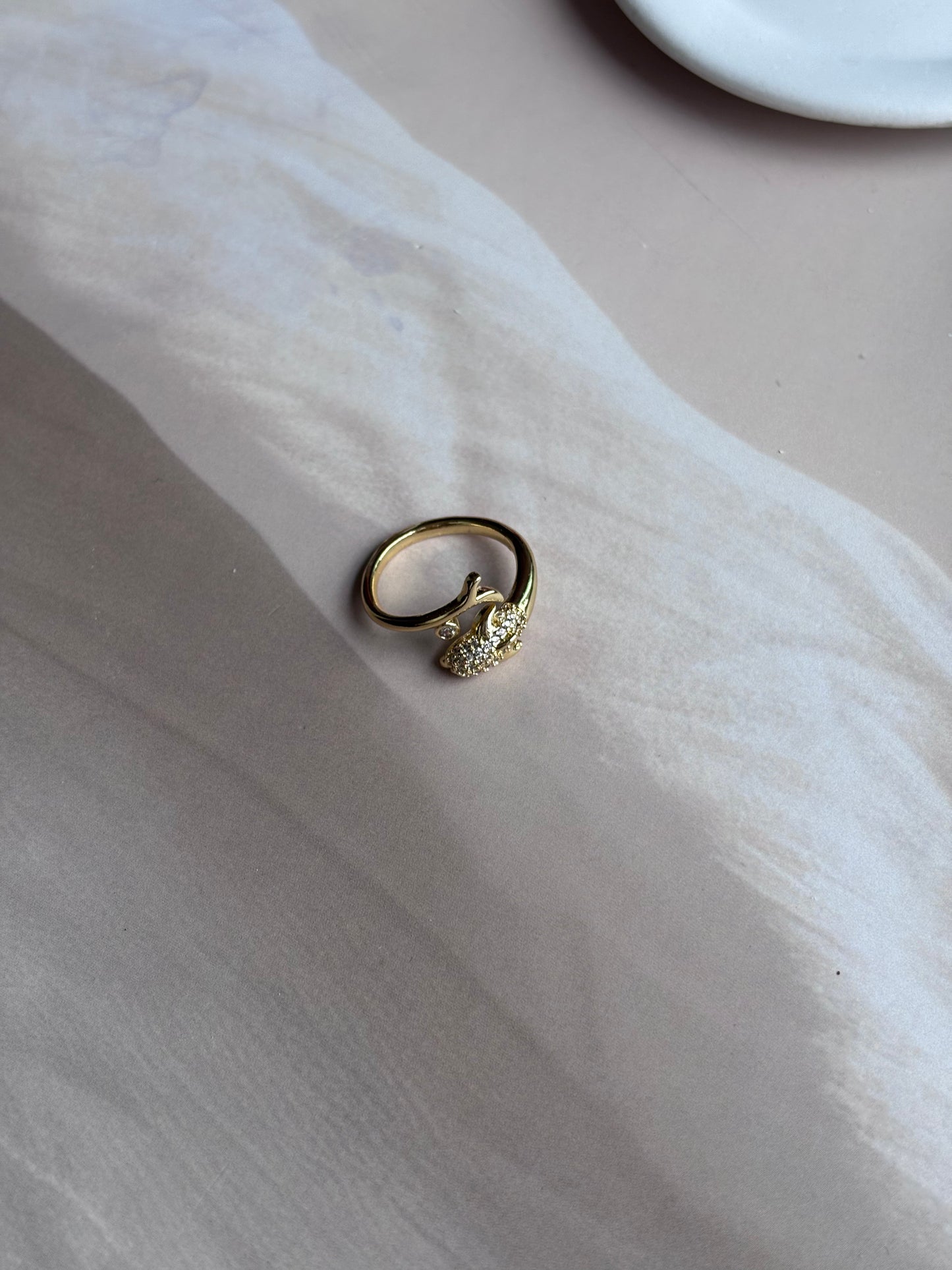 Dolphin ring, studded