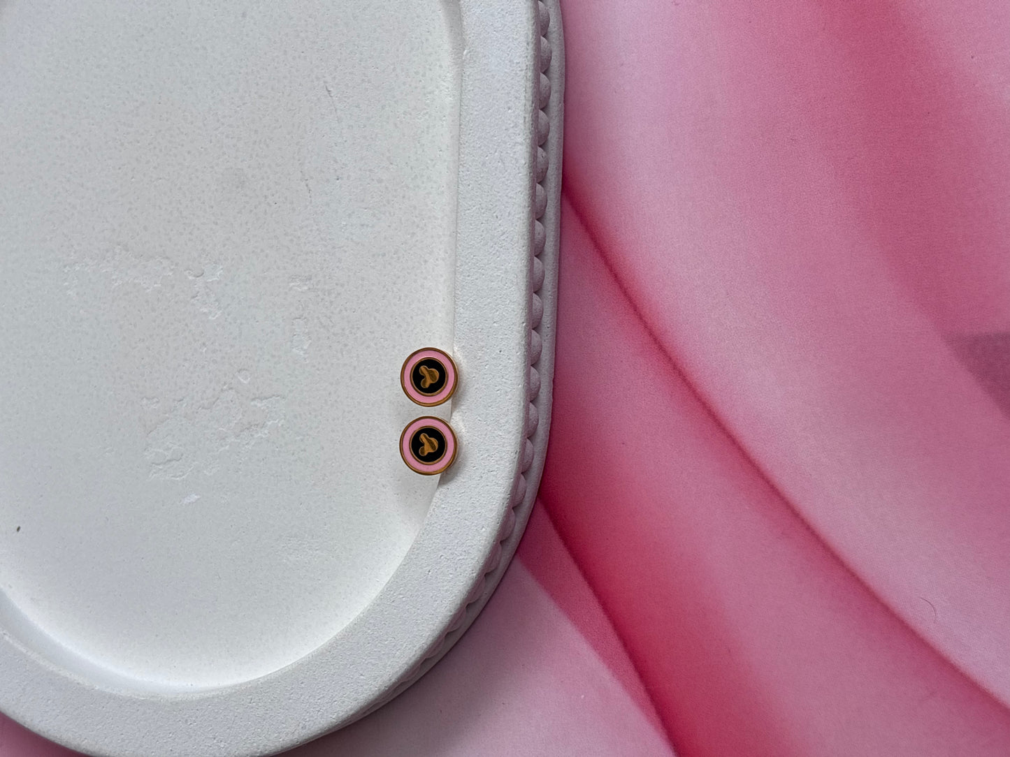 Round Mickey Studs