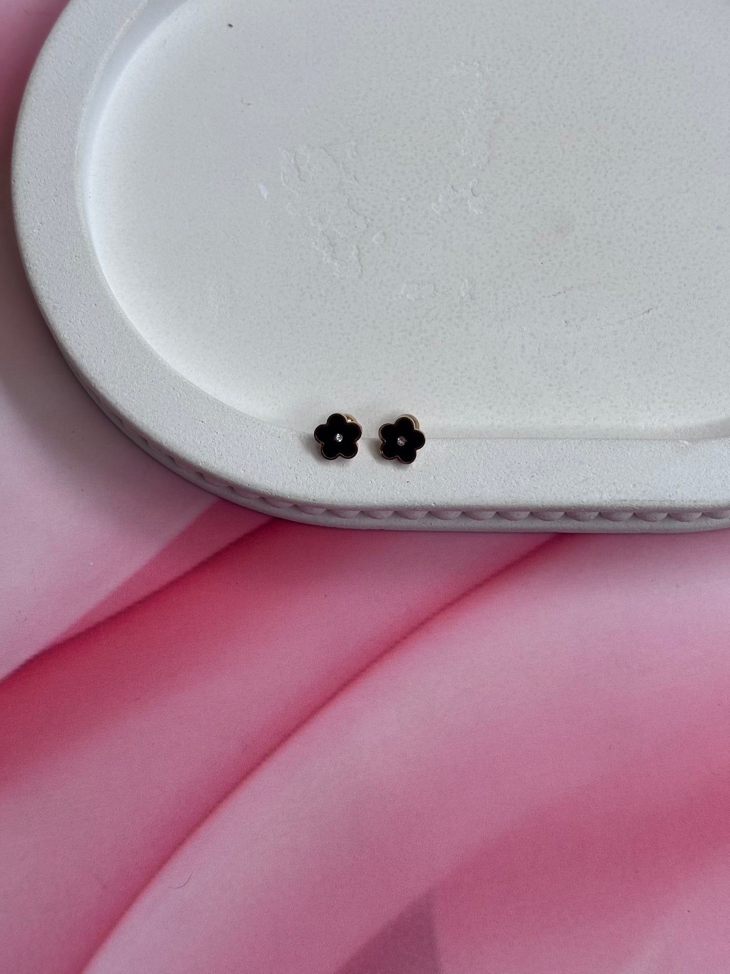 Black Flower studs