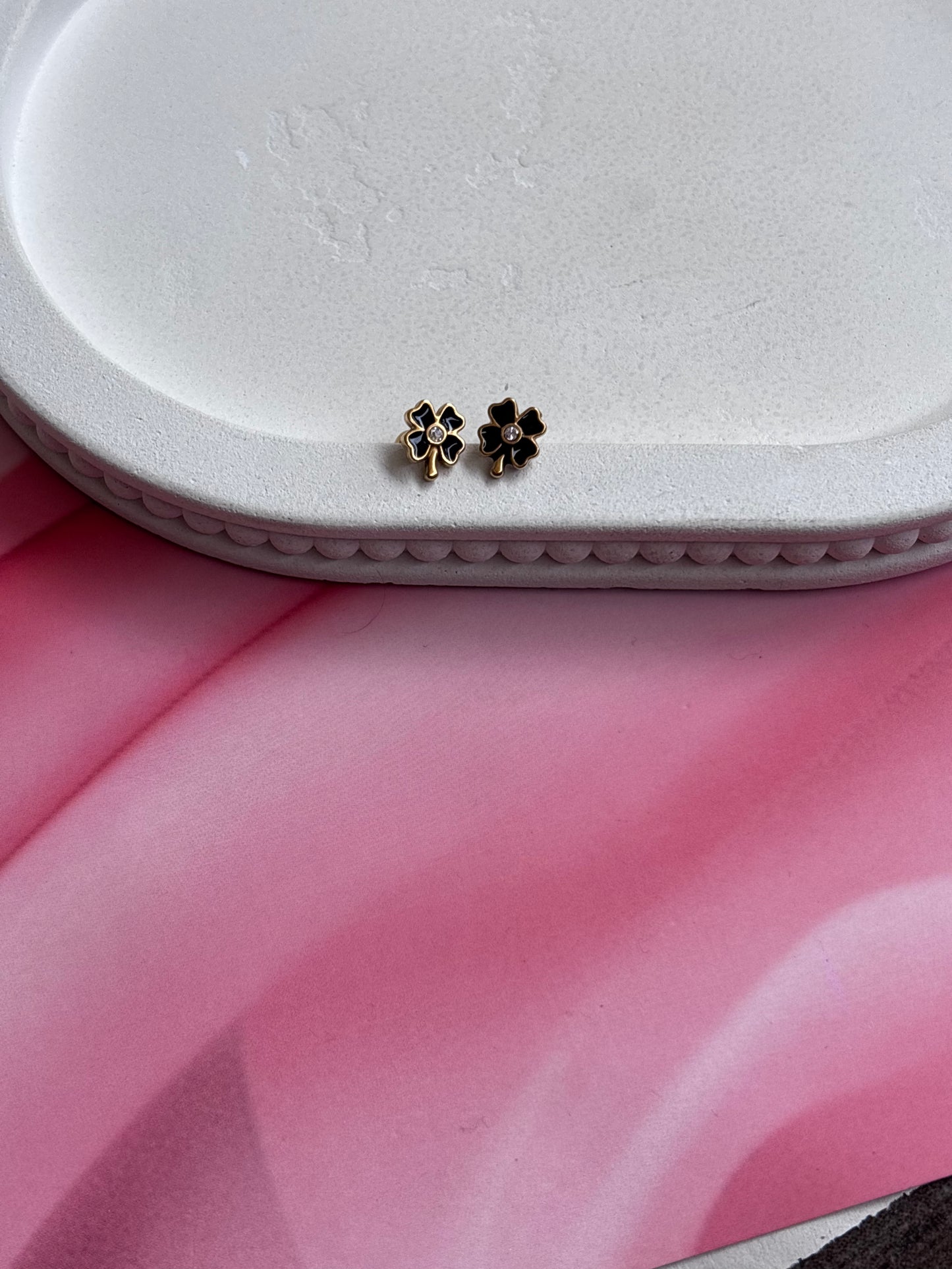 Flower stem studs