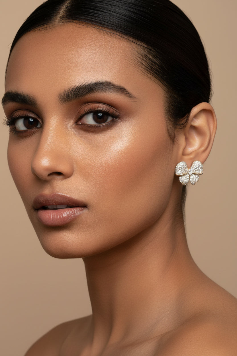 Sparkling Bow Studs