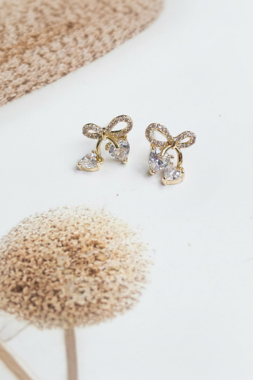 Infinity bow Studs