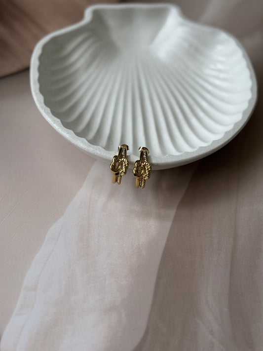 Golden Knot earrings