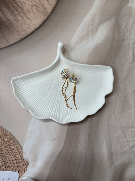 AD and Pearl tassel long earrings- White
