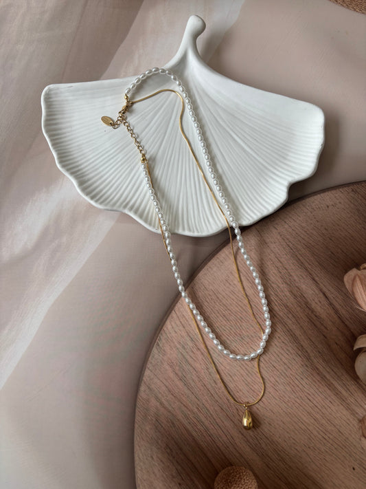 Beads and drop necklace